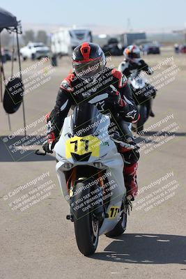 media/Oct-12-2025-CRA (Sun) [[e621380112]]/Around the Pits/